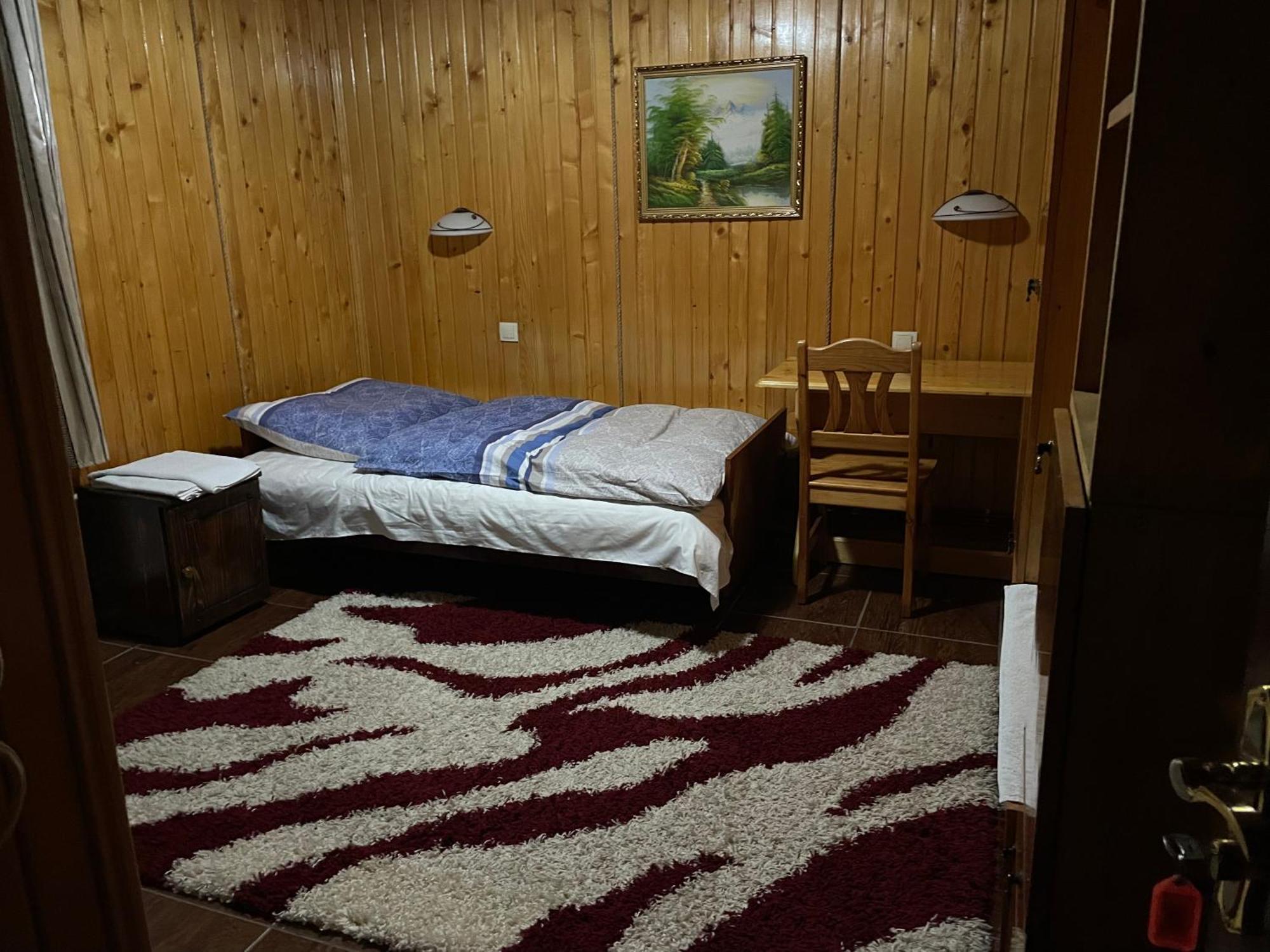 Guest House Nad Tisou Kvasy Esterno foto