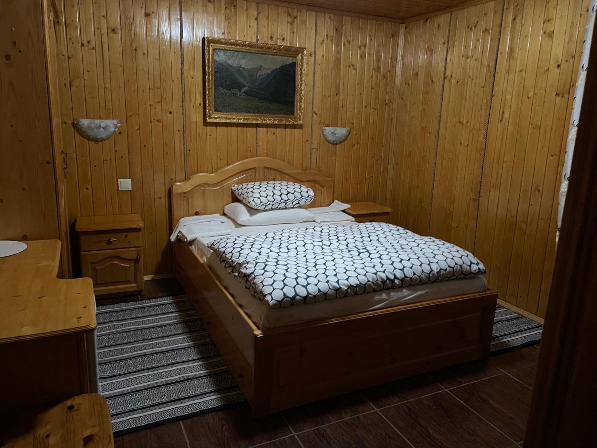 Guest House Nad Tisou Kvasy Esterno foto